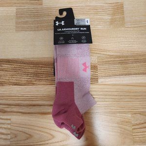 Under Armour Cushioned No Show Tab Socks Pink